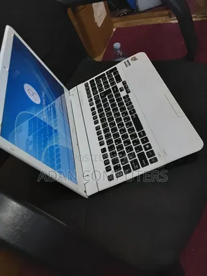 Laptop NEC N22G 8GB Intel Core I3 HDD 500GB