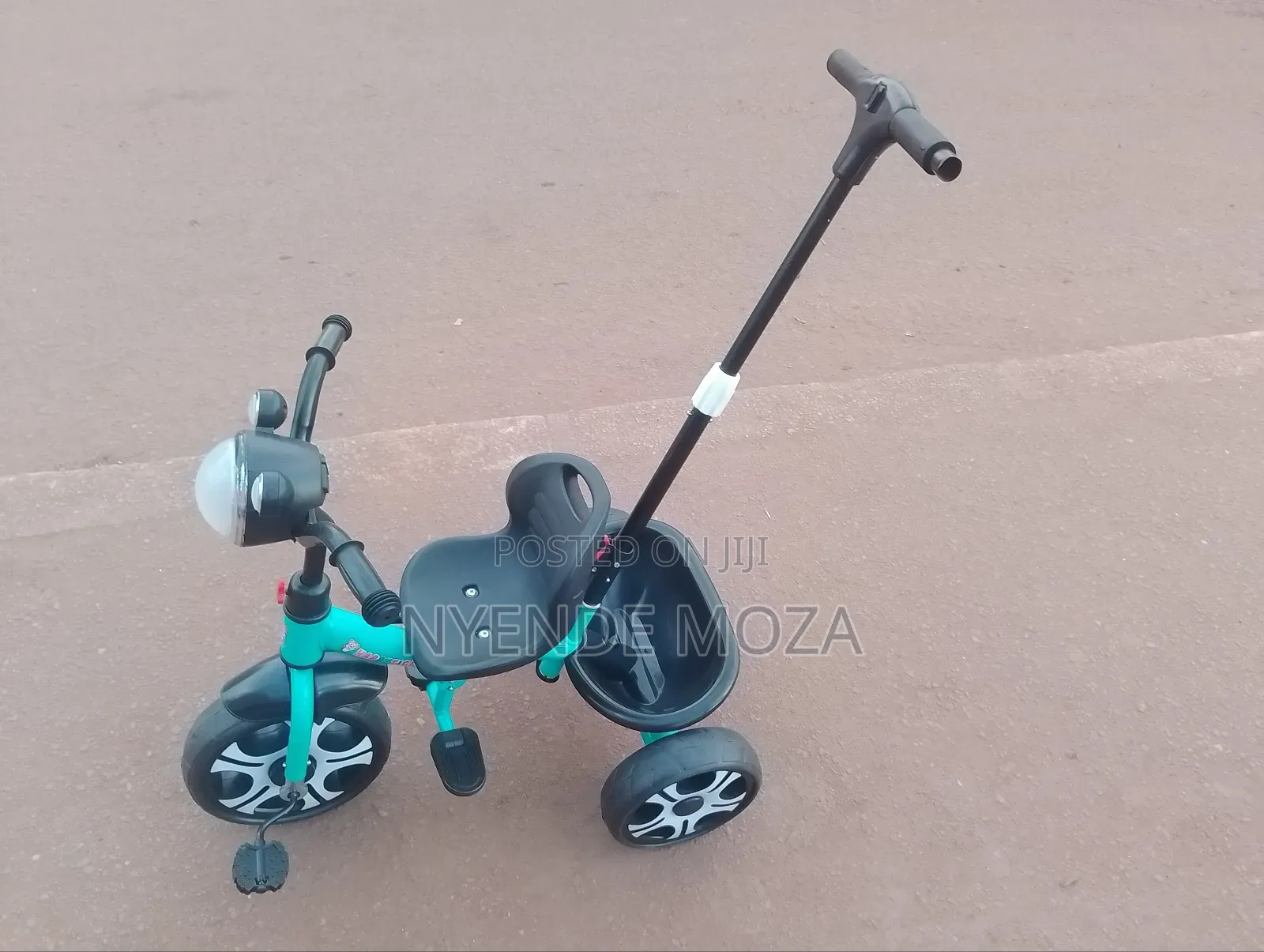 Kitaala Push Tricycle