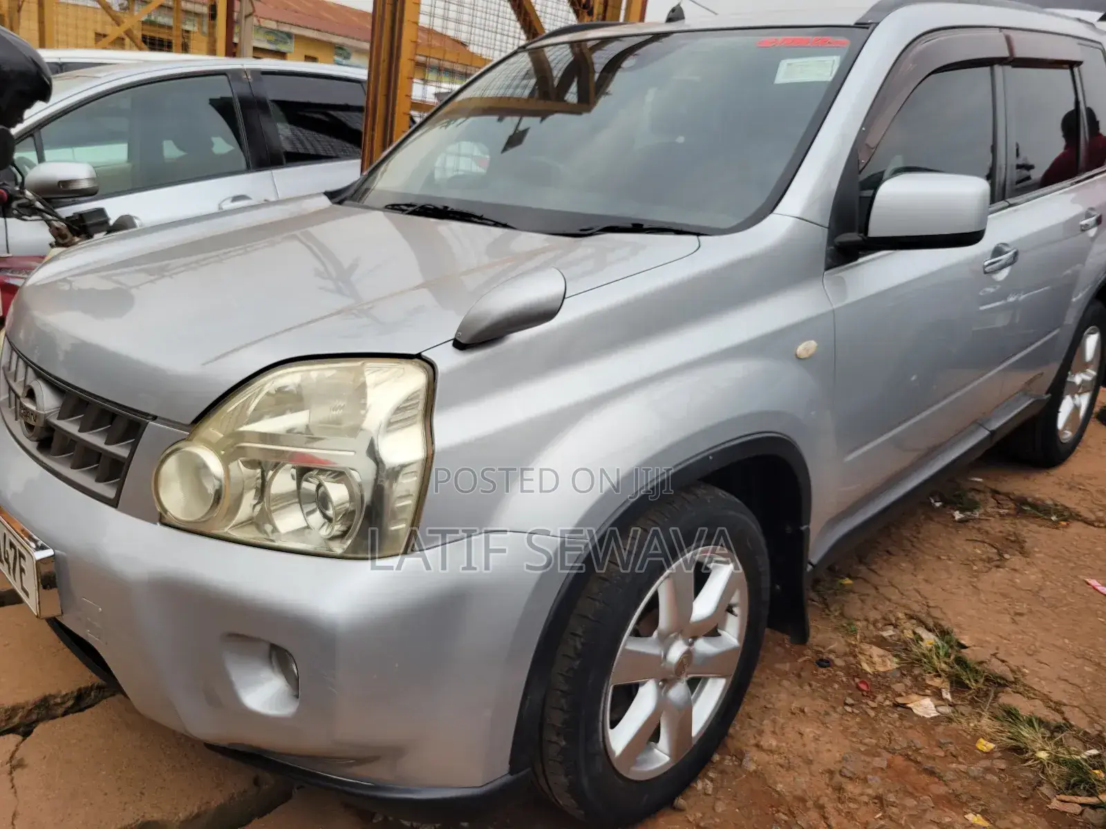 Nissan X-Trail 2.0 Petrol XE 2010 Silver