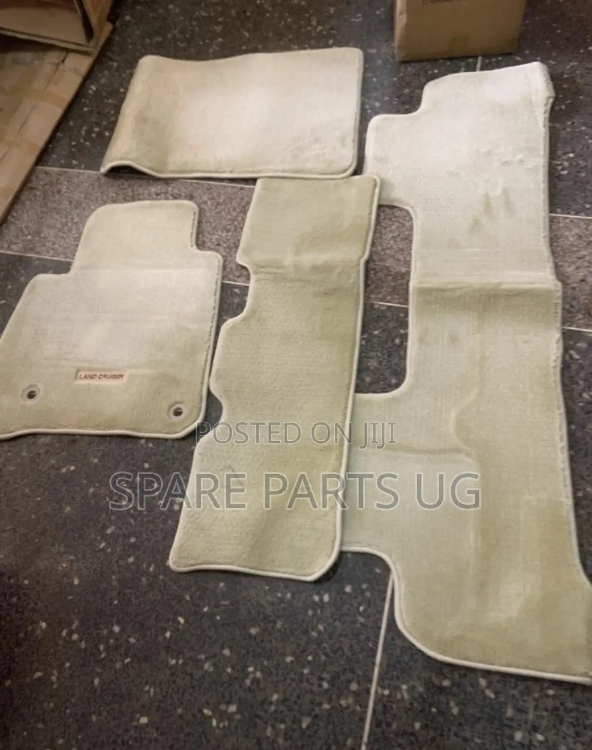 Landcruiser V8 2007 - 2022 Woolen Car Floor Carpets