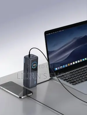 Powerology Thunderamp 30000mah Power Bank.