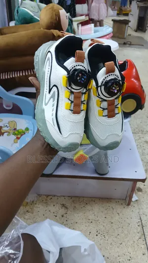 Kids Leather Sneakers