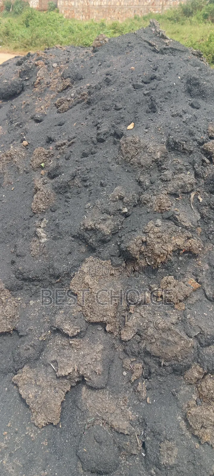 High Quality Black Soil Manure and Charcoal, More Nutrients,Less Water