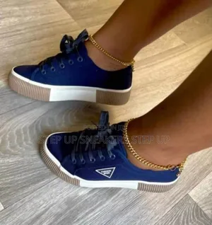 Ladies Fashion Sneakers