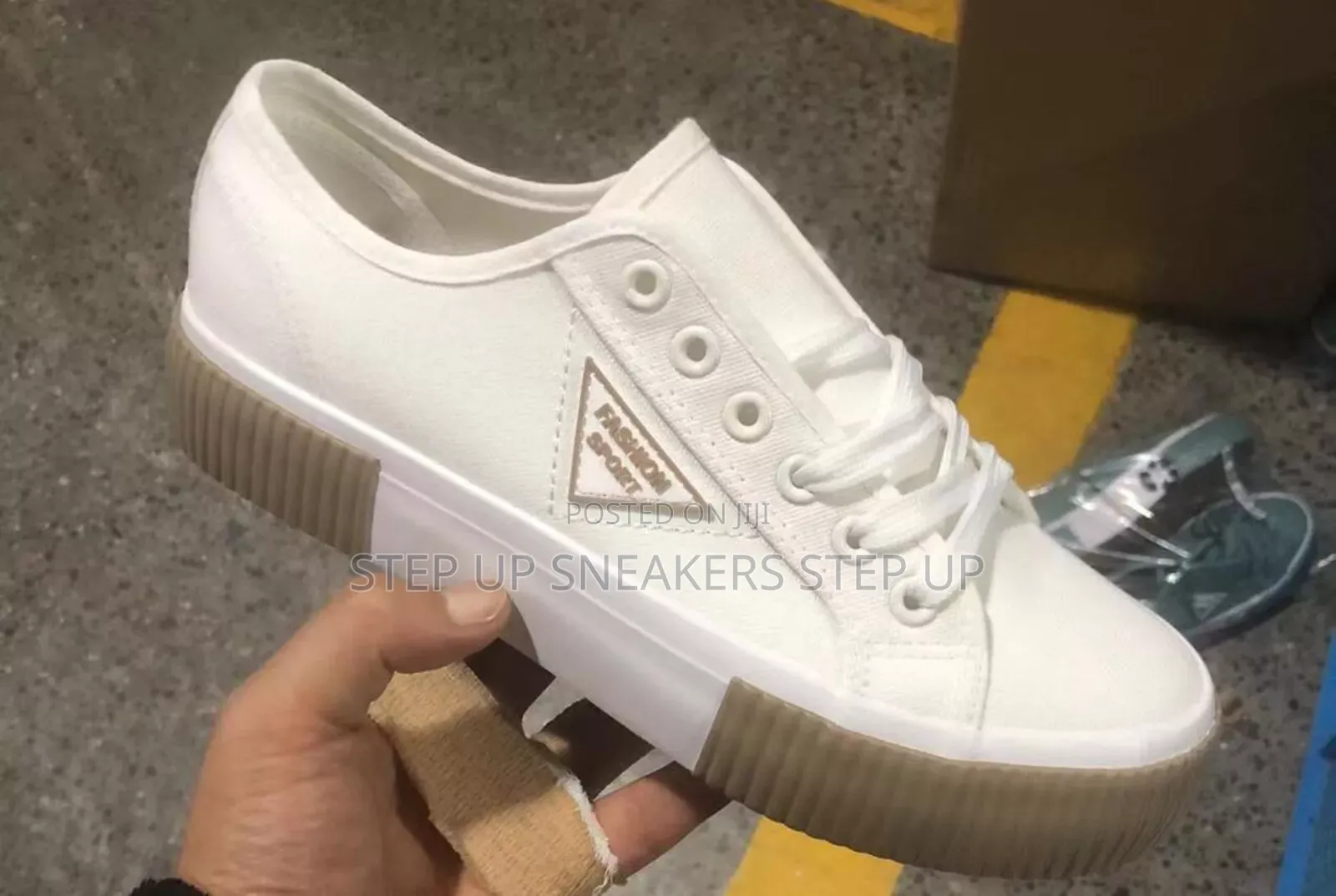 Ladies Fashion Sneakers