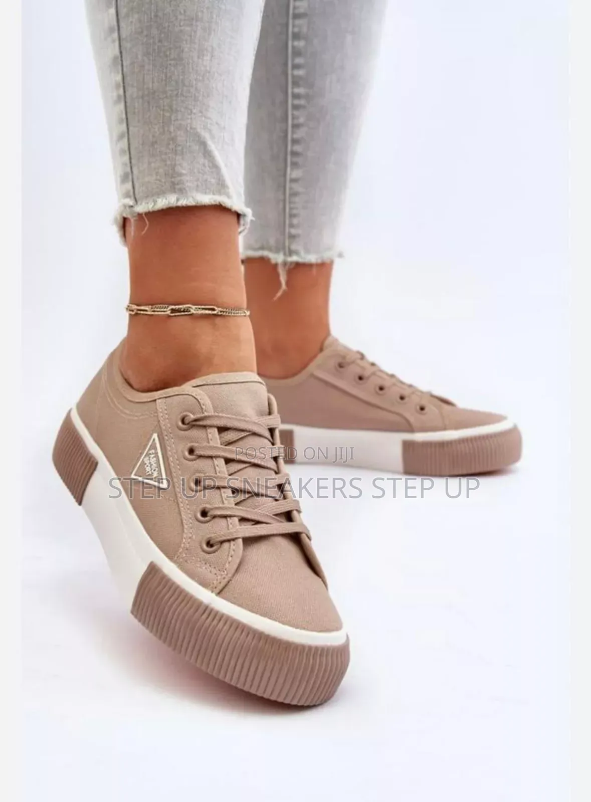 Ladies Fashion Sneakers