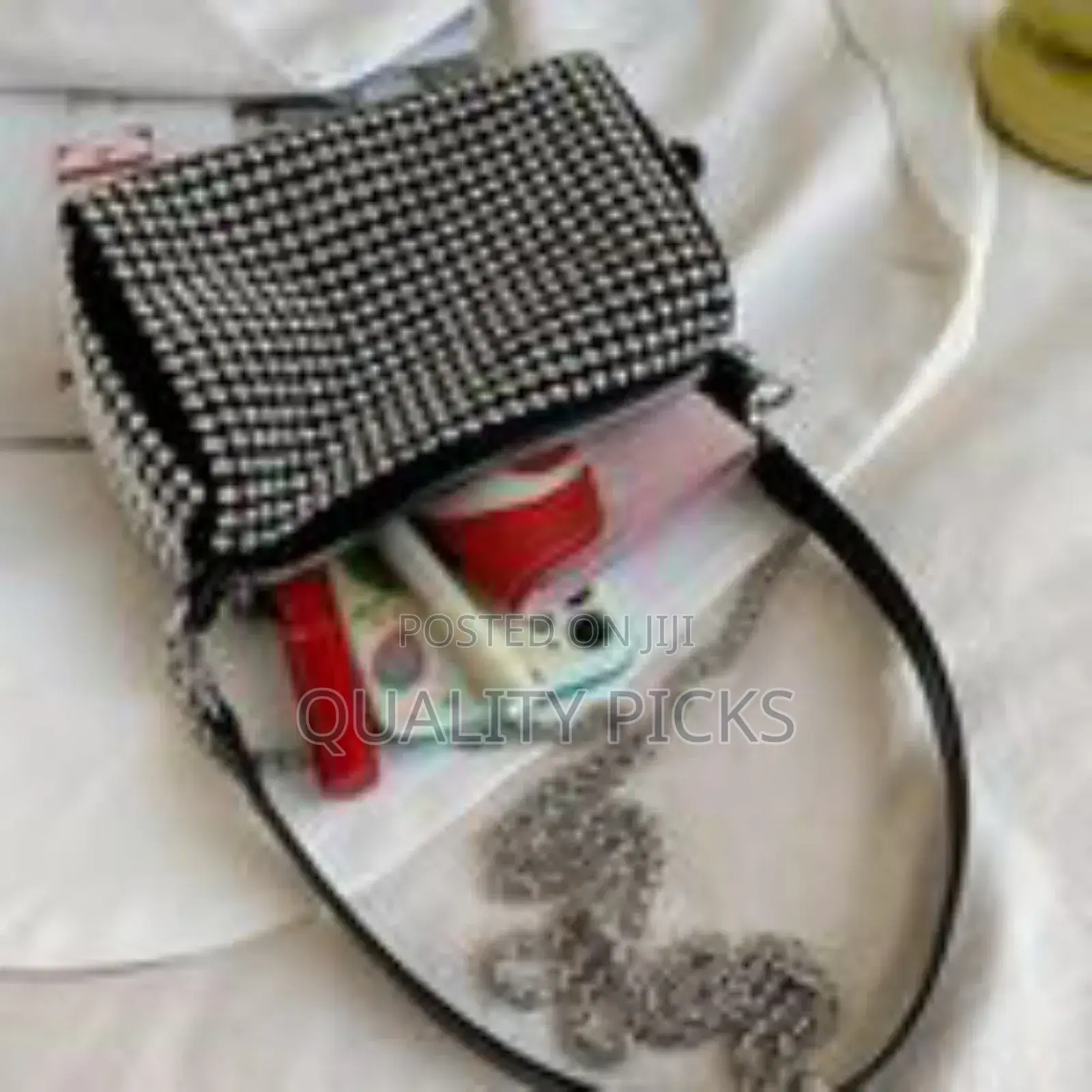 Women Studded Crystal Shoulders Bag.