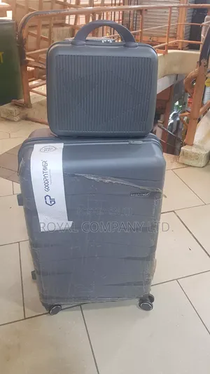 Suitcases/Travel Suitcase