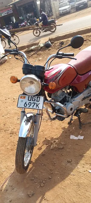 Bajaj Boxer 100 2023 Red