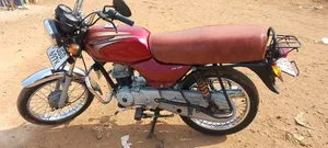 Bajaj Boxer 100 2023 Red