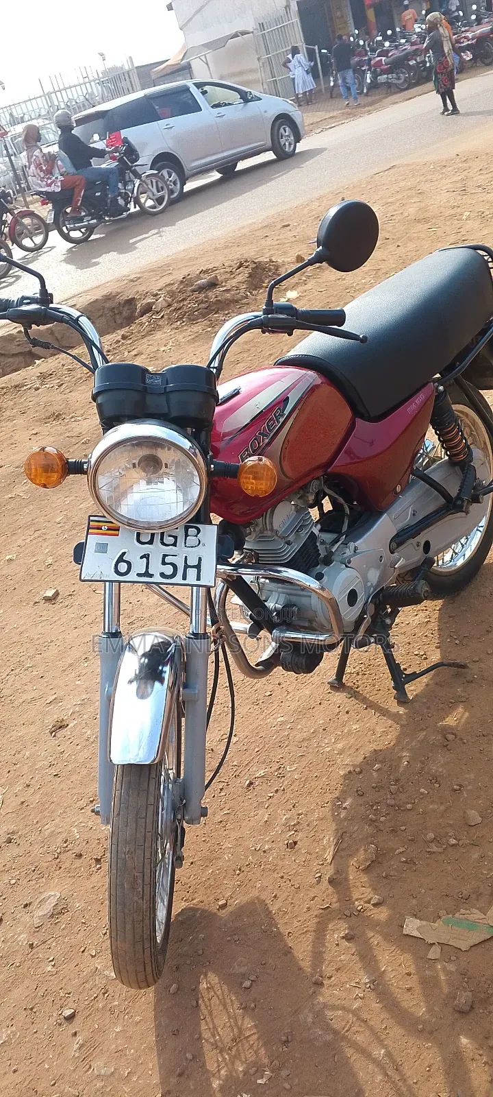 Bajaj Boxer 2024 Red