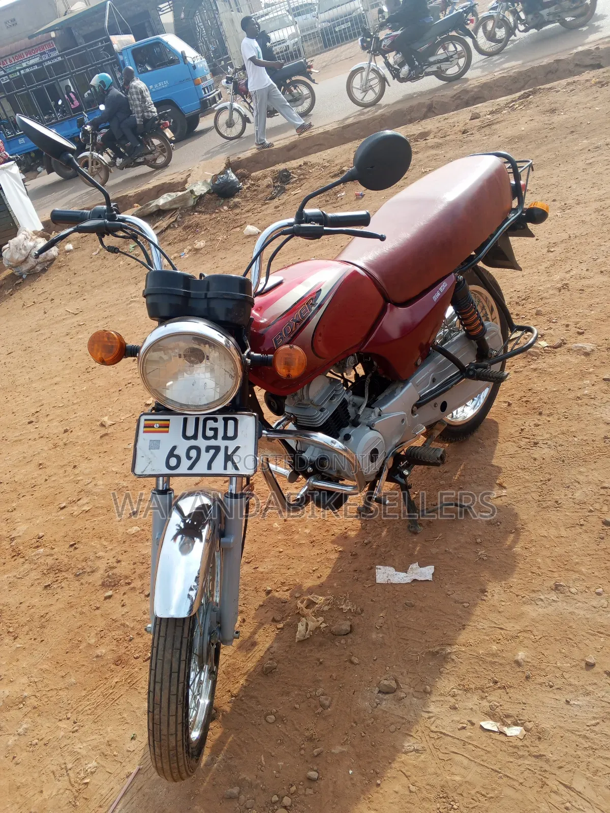 Bajaj Boxer 100 2024 Red