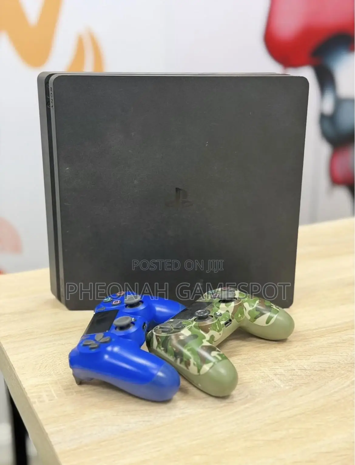 Ps4 Bundle, Two Pads, 14 Loaded Games, Crisp Bright Gameplay.