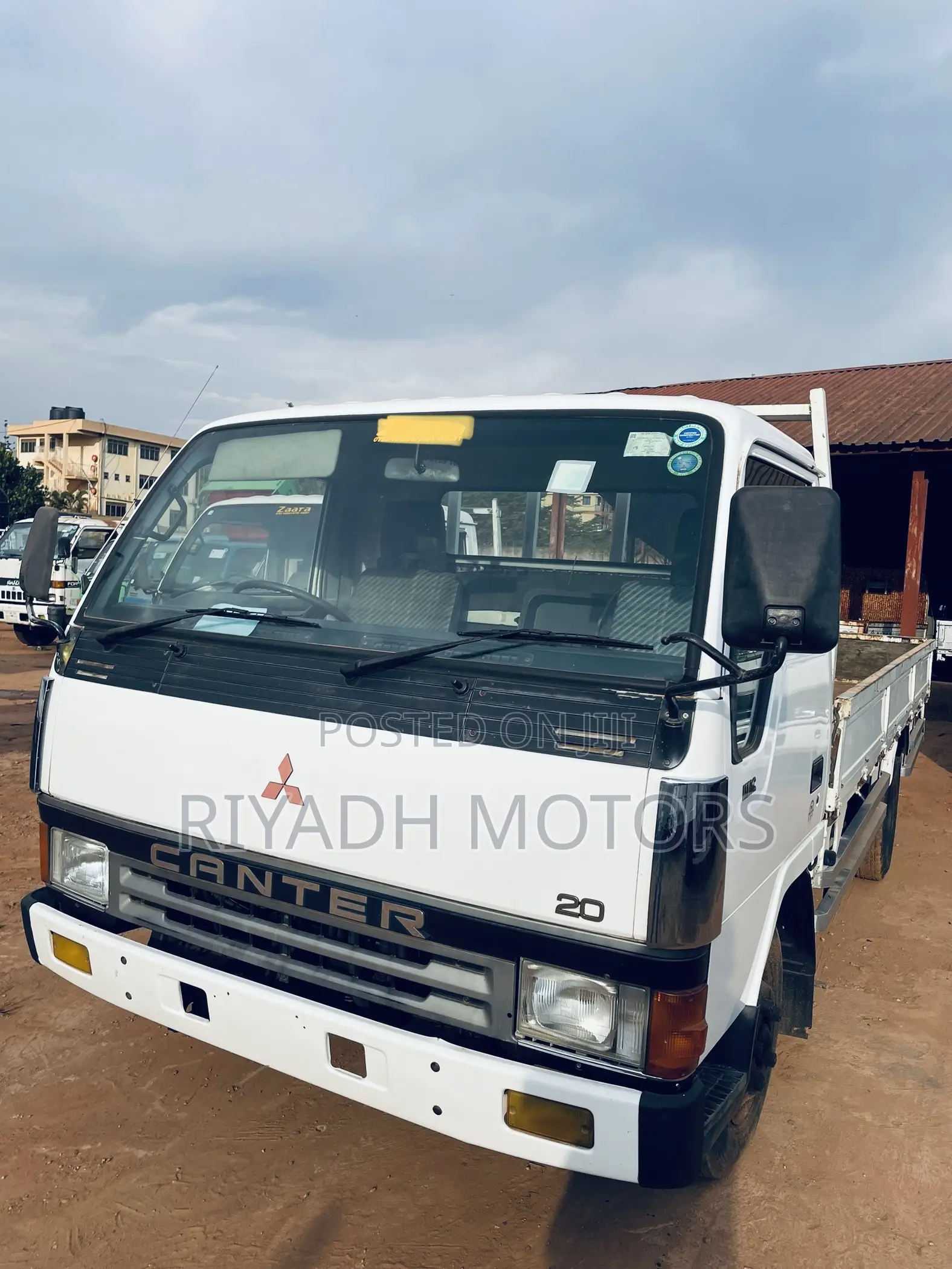 Canter Truck Small Head Long Chassis