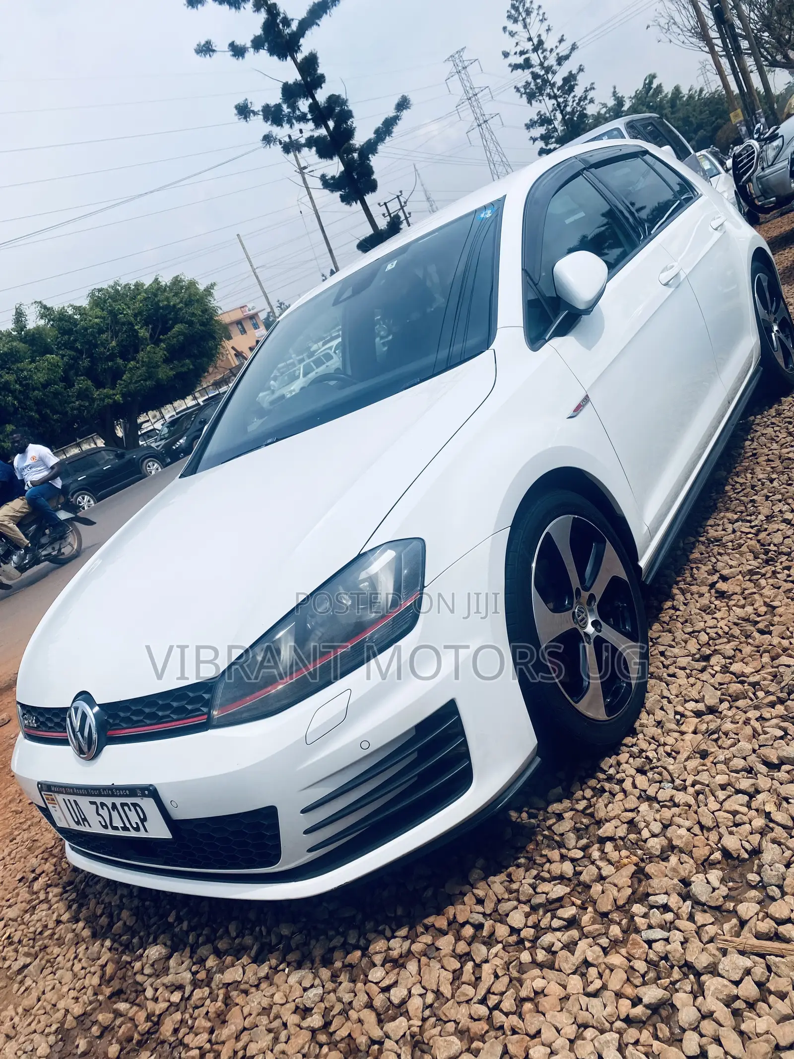 Volkswagen Golf GTI 2014 White
