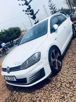 Volkswagen Golf GTI 2014 White