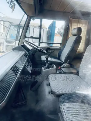Fuso Dumper Green Color