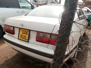 Toyota Corona 1999 Pearl
