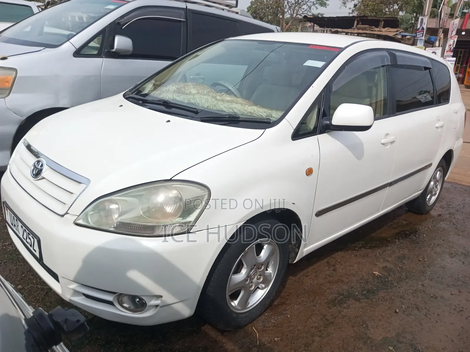 Toyota Ipsum 2005 Off white