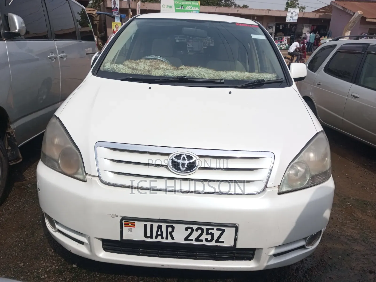 Toyota Ipsum 2005 Off white