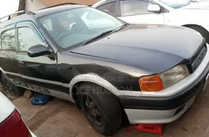 Toyota Carib 2000 Black