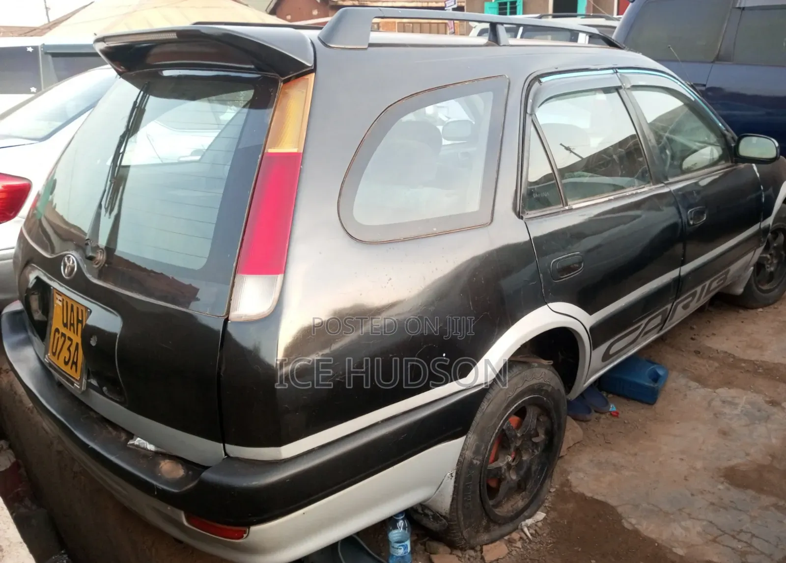 Toyota Carib 2000 Black