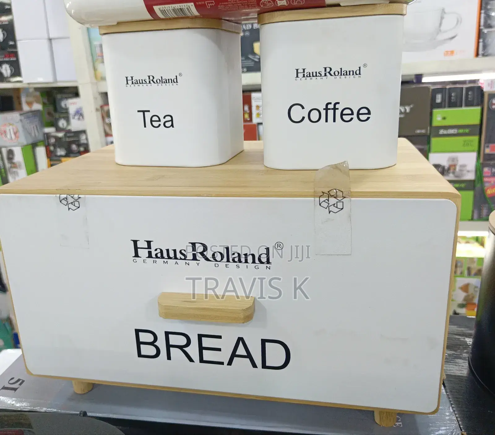 Bread Bin With 2 Jars