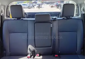 New Toyota Hilux 2025 Black