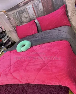 Coral Bedcover Pink