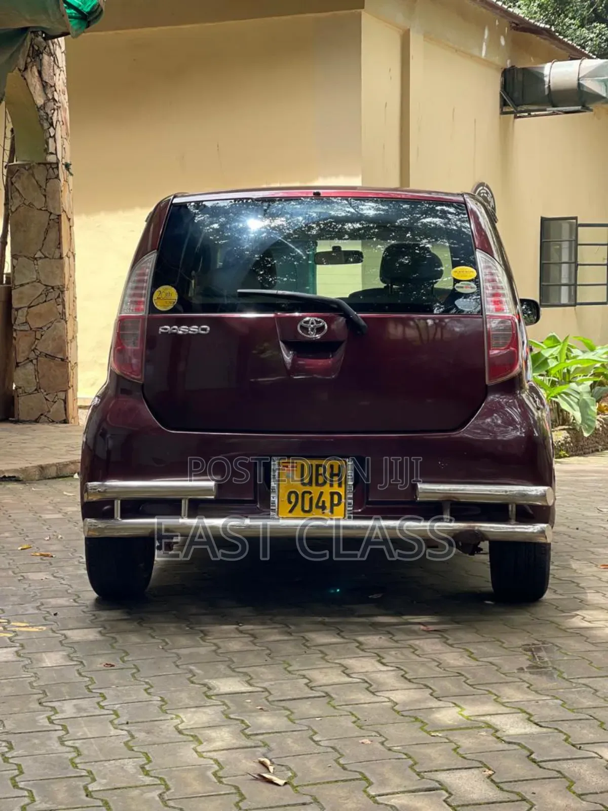 Toyota Passo 1.3 FWD 2008 Maroon