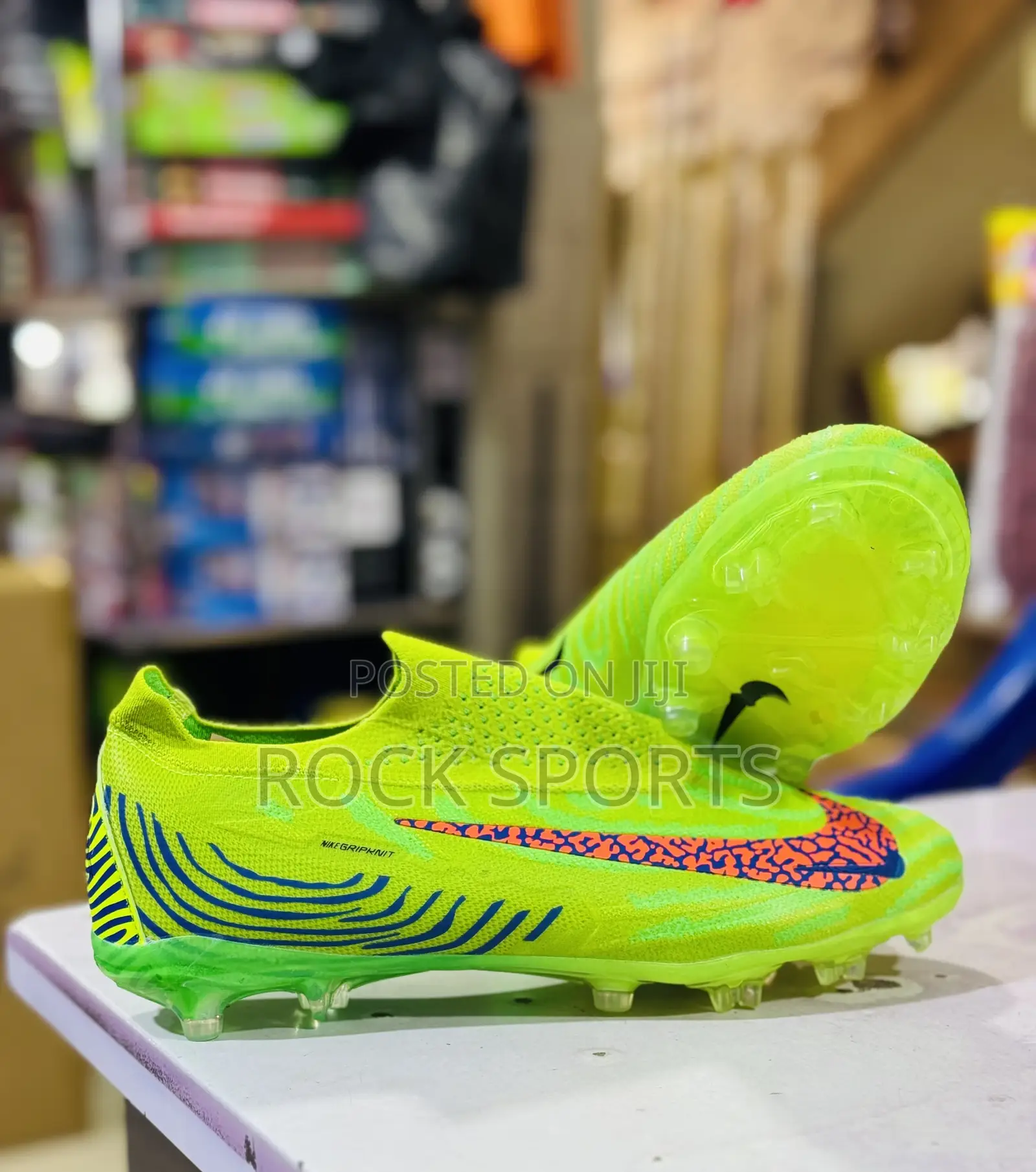 Original Football Shoes (Phantom Gx)