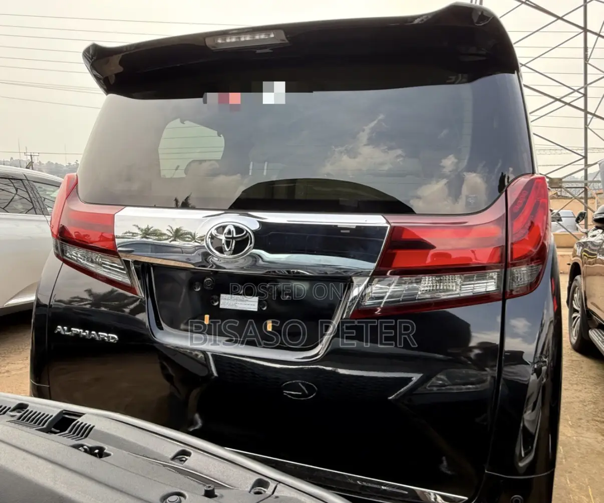 Toyota Alphard 2017 Black