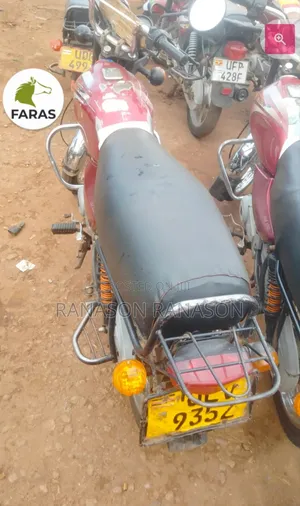 Bajaj Boxer 125 2019 Red