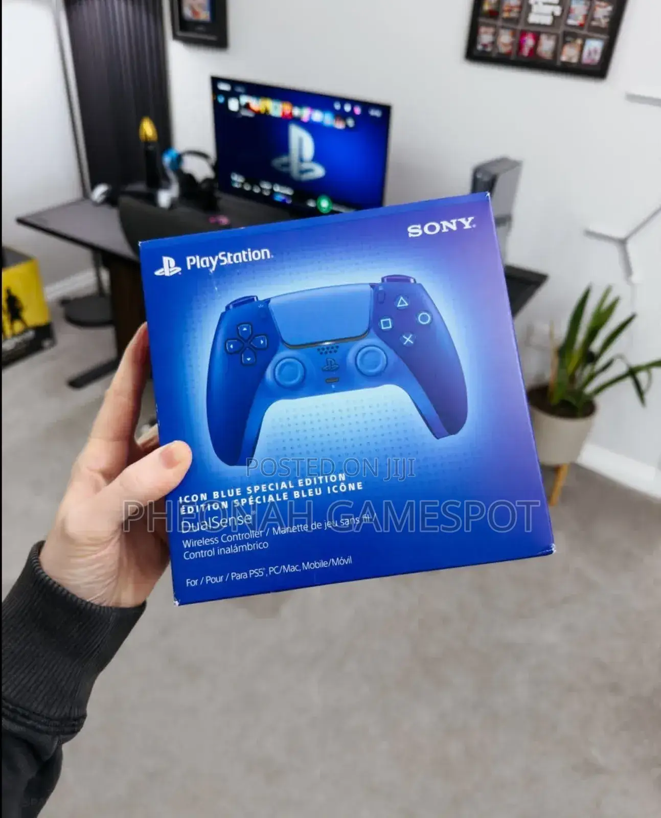 Brand New Ps5 Game Pads. Feels So Good, You Won't Throw It At The Wall