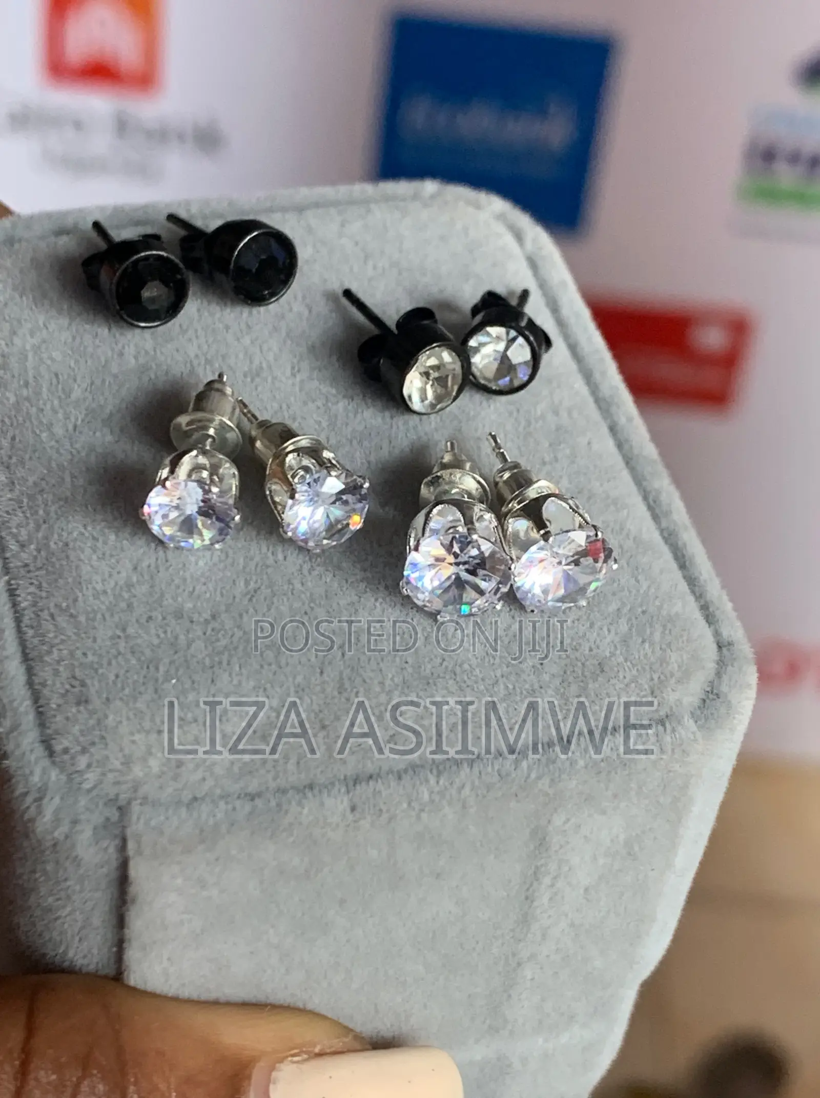 Pairs of Stud Earrings Clear Faceted Stones and Black (Unisex)
