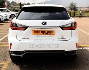 Lexus LX 2018 White