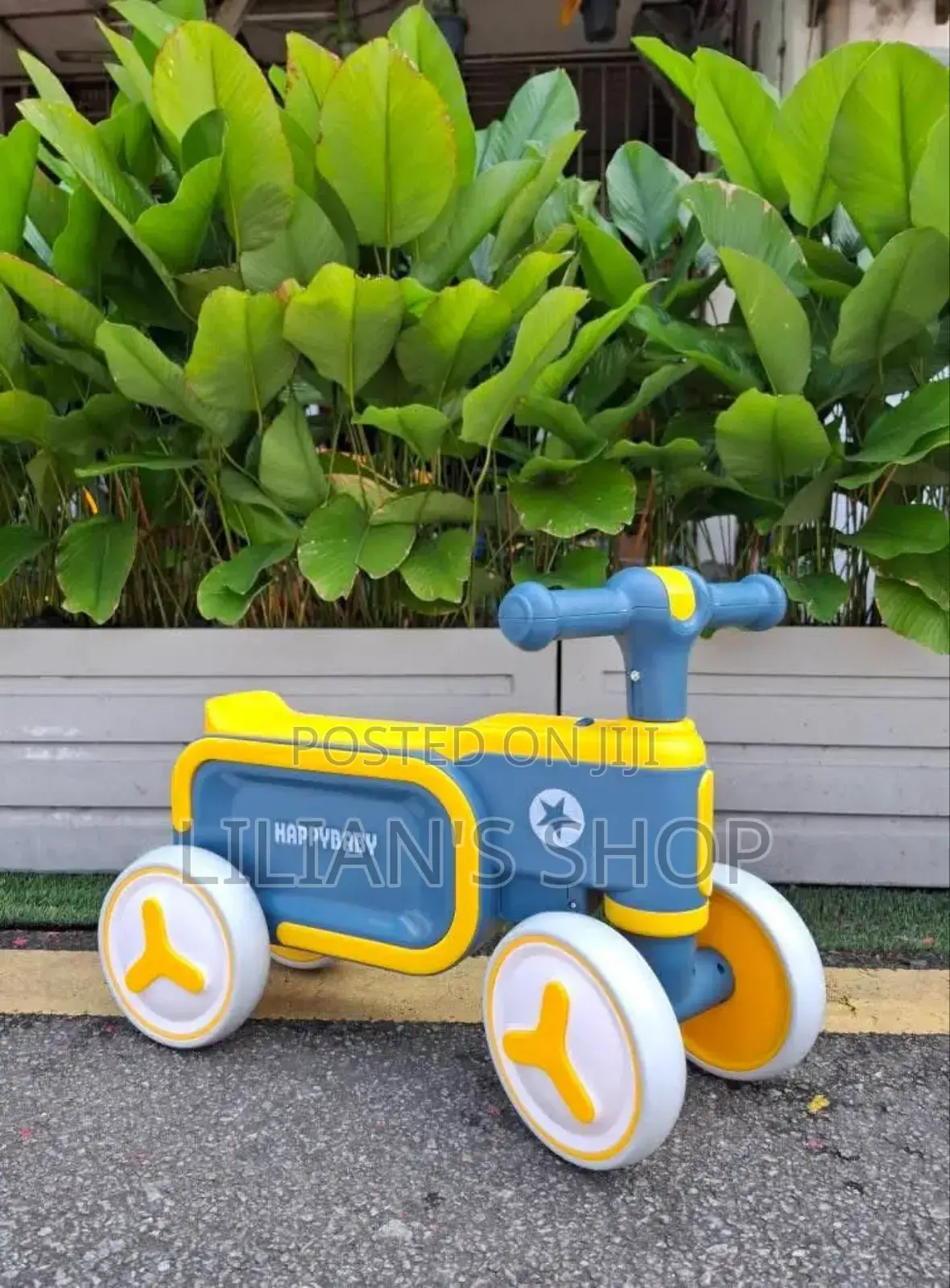 Happybaby 4-Wheel Baby Balance Bike.