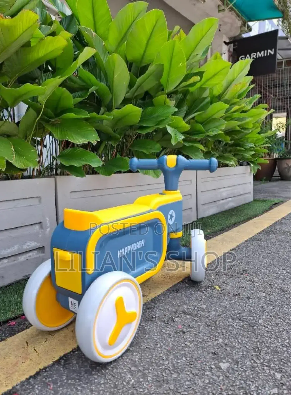 Happybaby 4-Wheel Baby Balance Bike.