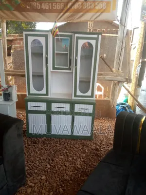 Kawa Cupboard