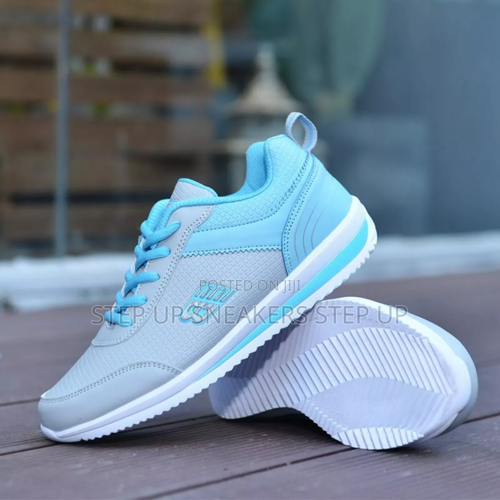 Classic Ladies Sneakers
