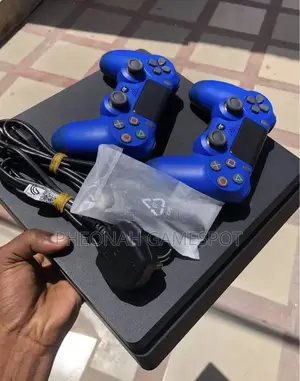 Ps4 Dynamic Set, Two Controllers, 13 Ready Games, Bright Motion.
