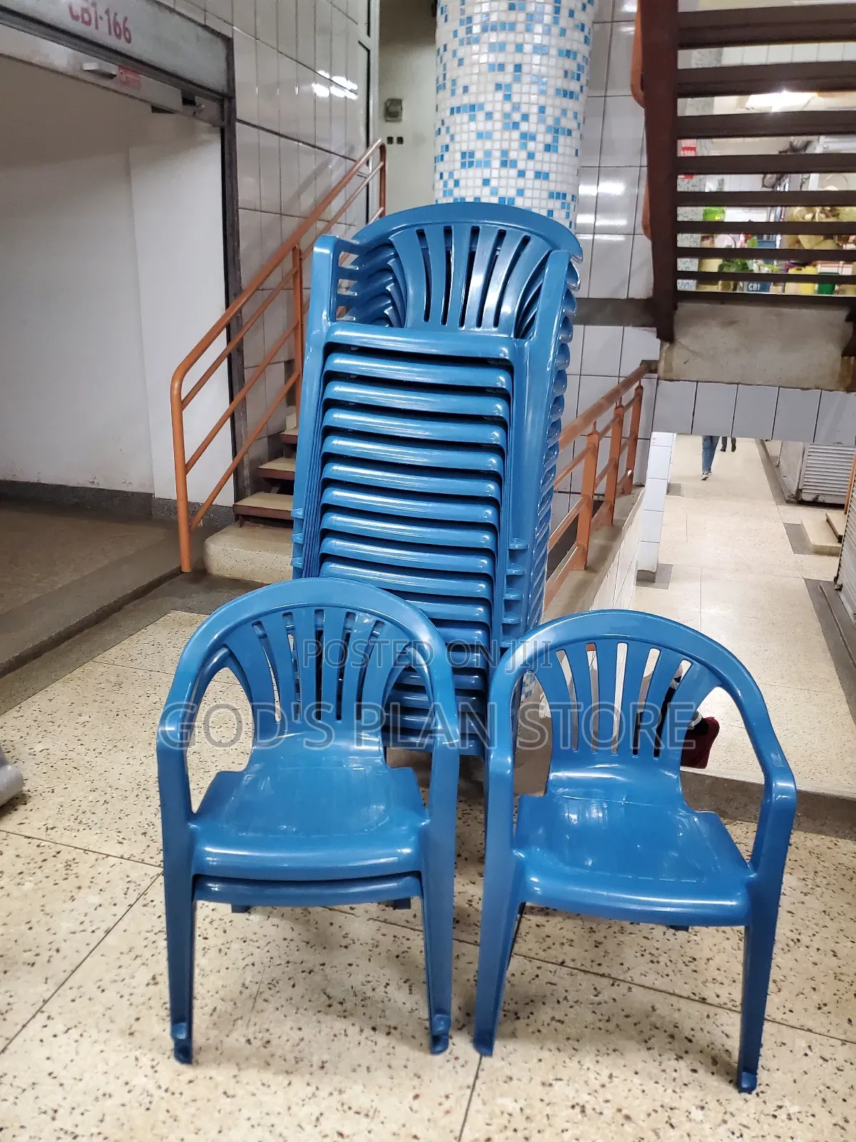Cottages Plastic Chairs Plastic Chairs