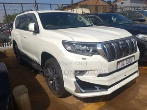 Toyota Land Cruiser Prado 4.0 Petrol TX 2019 White
