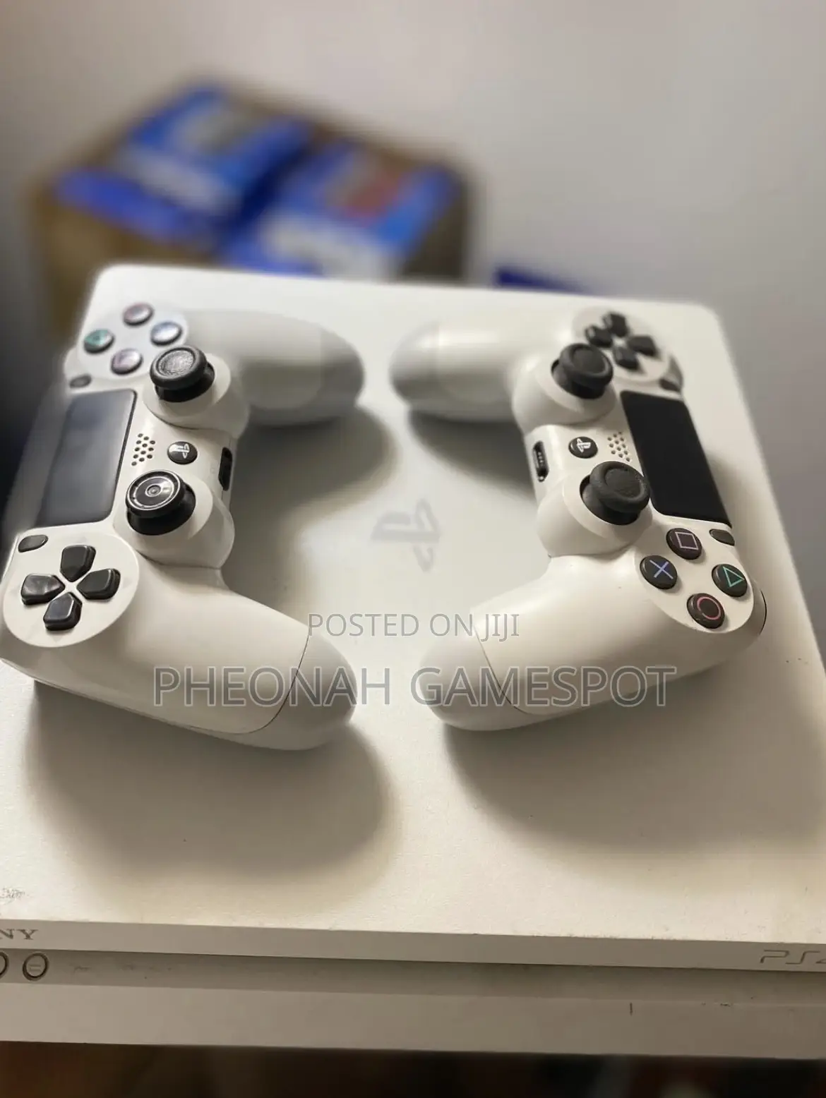 Ps4 Shining Duo Pack, Two Pads and 19 Games, Steady Clear Gameplay.