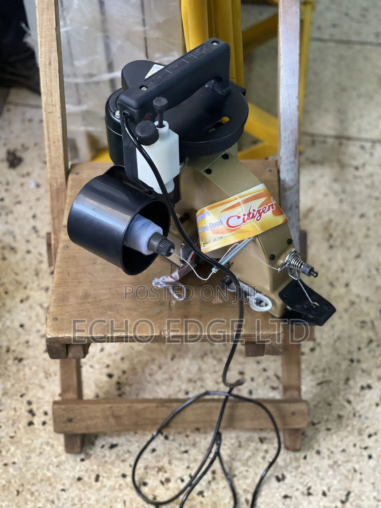 Bag Closer Machine