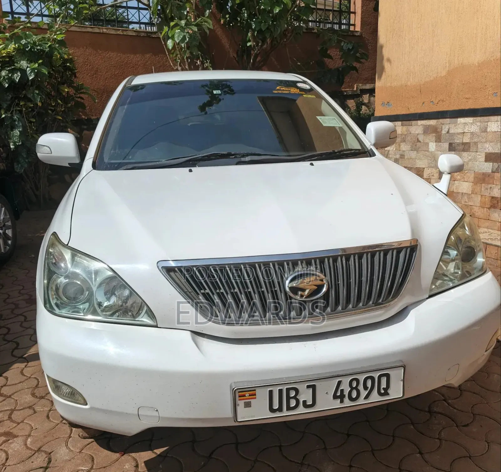 Toyota Harrier 2.4 2008 White