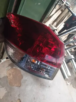 Wish Newshape Tail Light(Left)