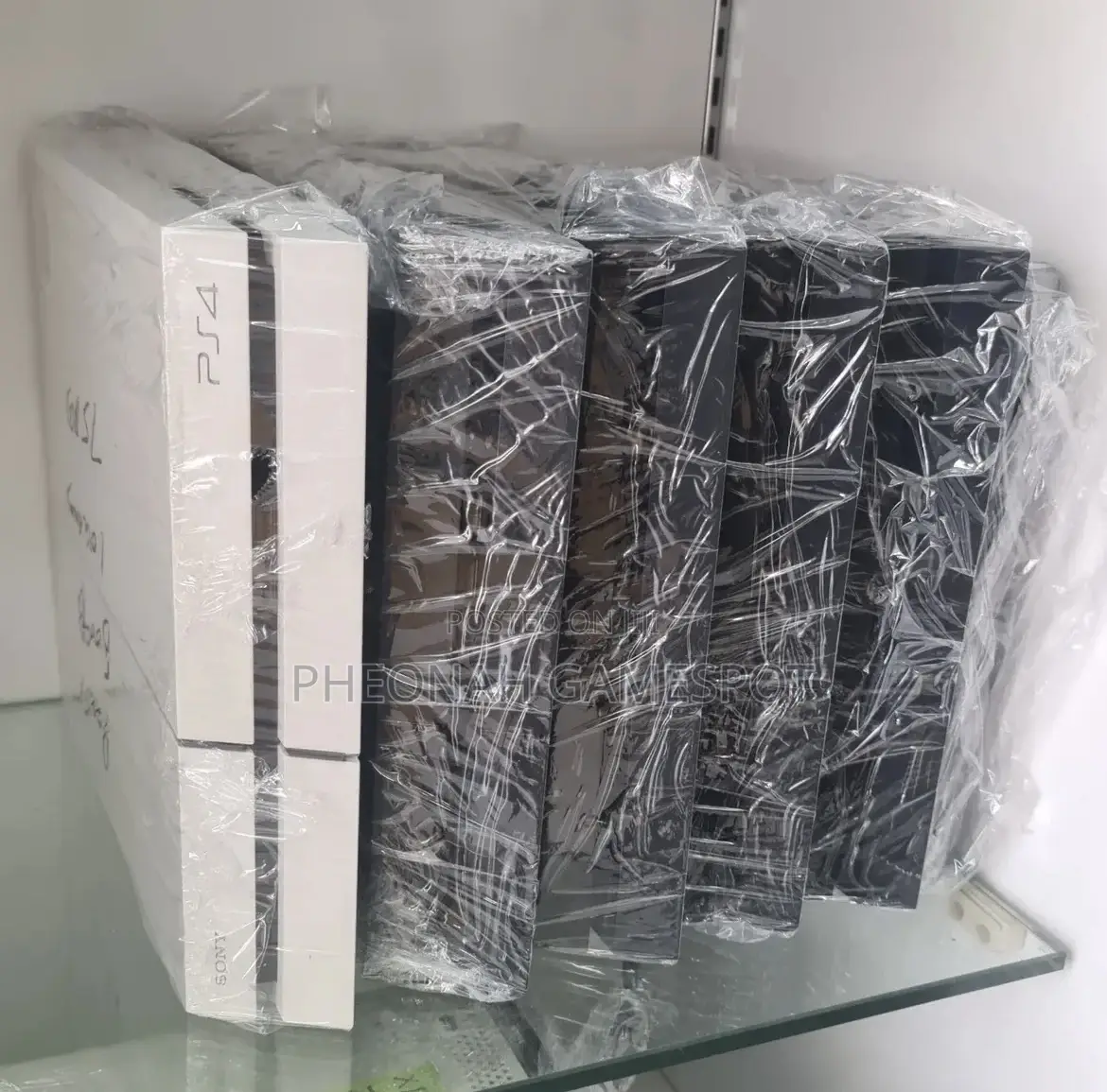 Ps4 Clean Turbo Duo, Two Controllers, 15 Games, Fast Stable Play.