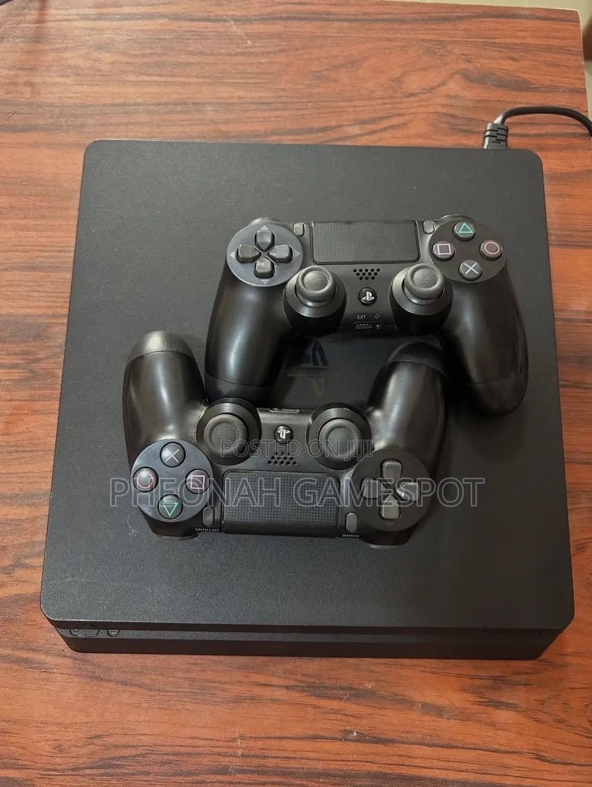 Ps4 Solid Duo Bundle, Two Controllers, 19 Games, Bright Smooth Play.