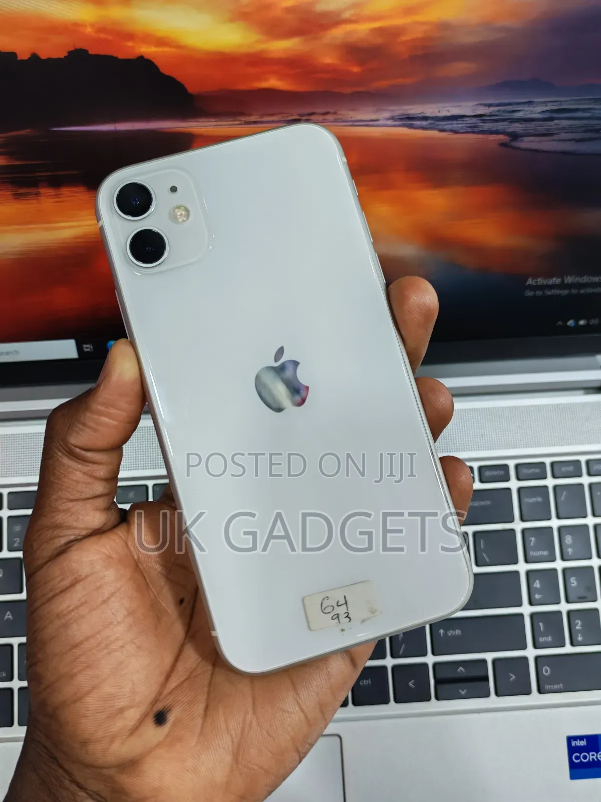 Apple iPhone 11 64 GB White